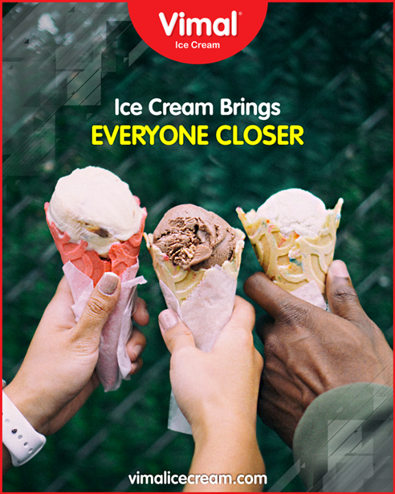 Ice cream breads unity :)

#Chocobar #IceCreamLovers #Vimal #IceCream #VimalIceCream #Ahmedabad