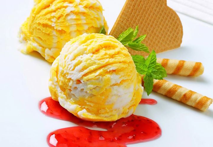 Here is what you need on a rainy day!

#IceCreamLovers #Vimal #IceCreams #Happiness