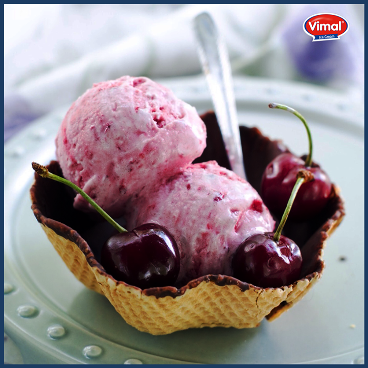 Tickle your senses with some ambrosial tang of #Berrilicious Ice cream!

#VimalIceCreams #IceCreamLovers