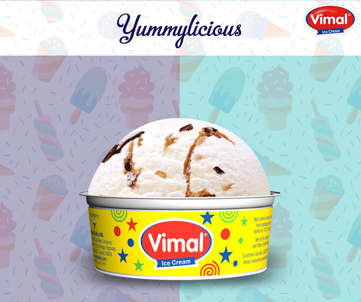 Time to celebrate the #HumpDay! How about a delicious scoop of Roasted Almond ice cream?

#IcecreamLovers #VimalIcecream #Ahmedabad