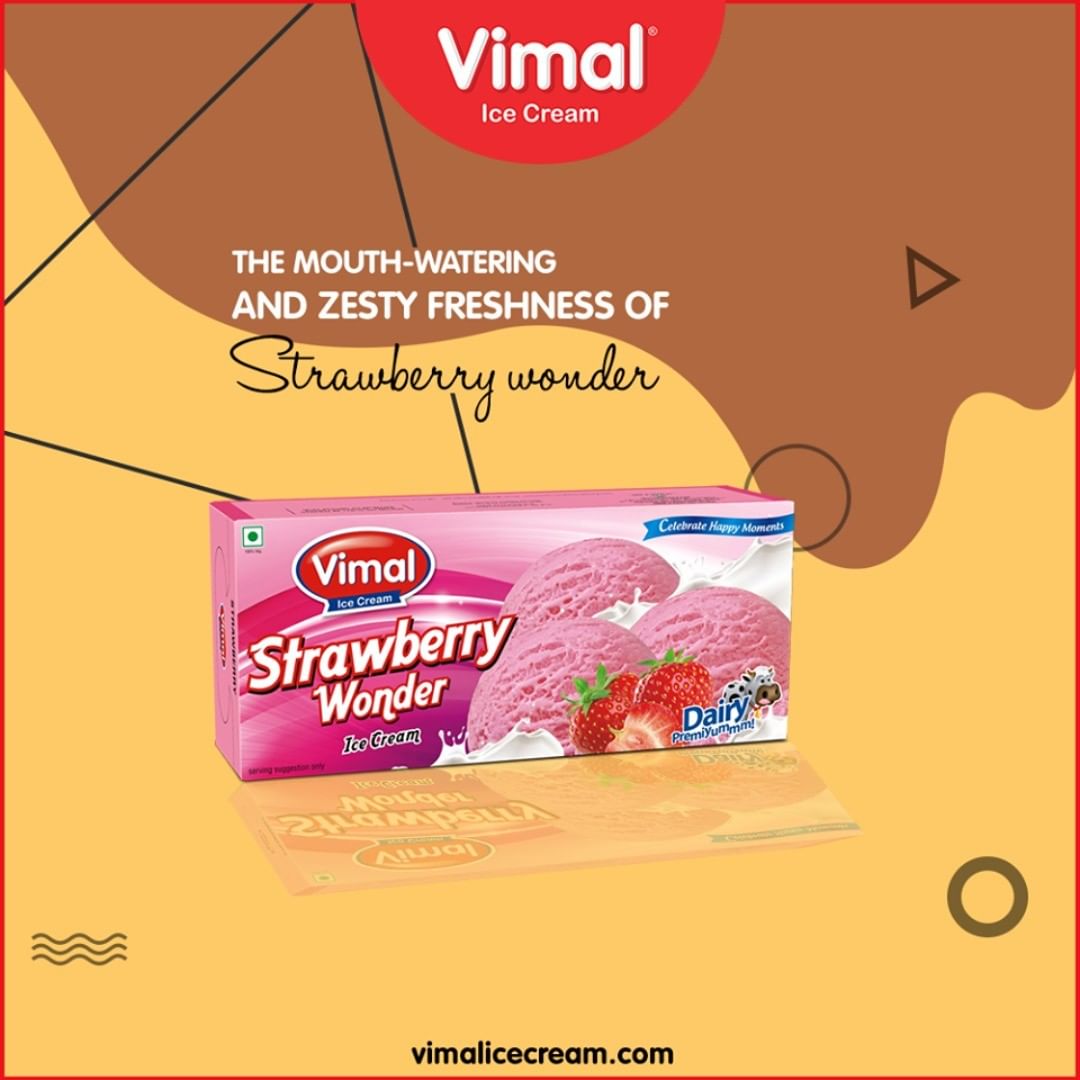 Relish in the freshness of mouth-watering Strawberry Wonder Family Pack for a zesty retreat with your family at Vimal Ice Cream

#Happiness #LoveForIcecream #IcecreamTime #IceCreamLovers #FrostyLips #Vimal #IceCream #VimalIceCream #Ahmedabad