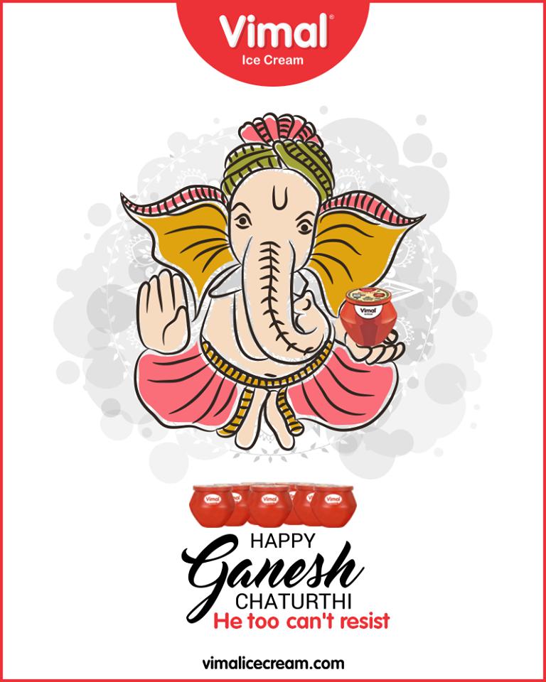 He too can't resist. Happy Ganesh Chaturthi!

#GaneshChaturthi2019 #GanpatiBappaMorya #HappyGaneshChaturthi #Ganesha #GaneshChaturthi #VimalIceCream #IcecreamTime #IceCreamLovers #FrostyLips #Vimal #IceCream #Ahmedabad https://t.co/AO4f3cJU3z