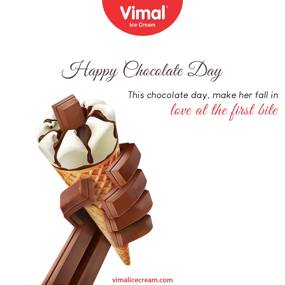 Love is in the air and also in a chocolaty delight. This chocolate day, make her fall in love at the first bite. 

#ChocolateDay #VimalIceCream #IceCreamLovers #Vimal #IceCream #Ahmedabad https://t.co/5m3ImSfJhF