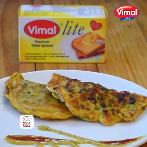 A very healthy and useful recipe, veg butter chilla.

#ButterLovers #VimalLite #VimalDairy #Food #Foodies https://t.co/xGMydlb7vZ